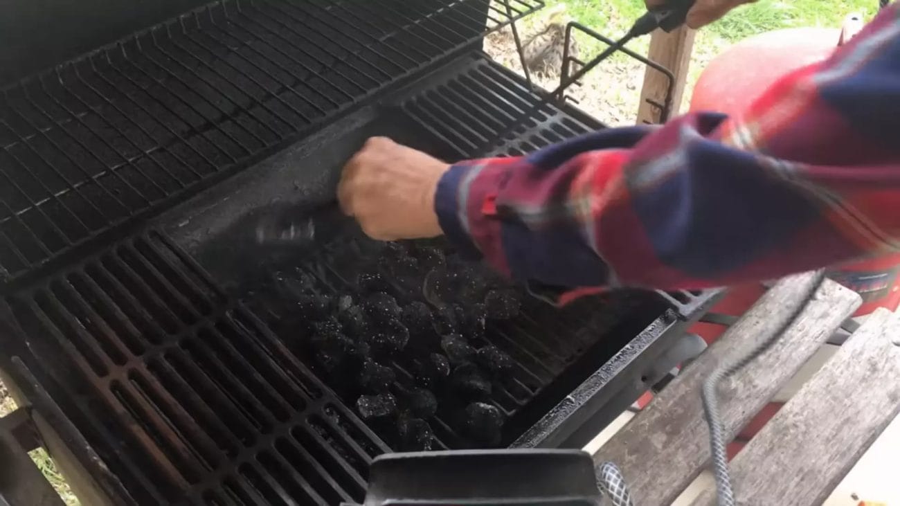 HOW TO PUT OUT CHARCOAL GRILL WITH 7-STEP TECHNIQUE