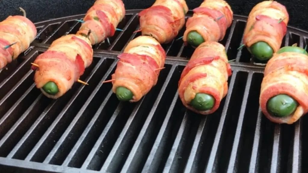 Bacon-Wrapped Jalapeno Poppers